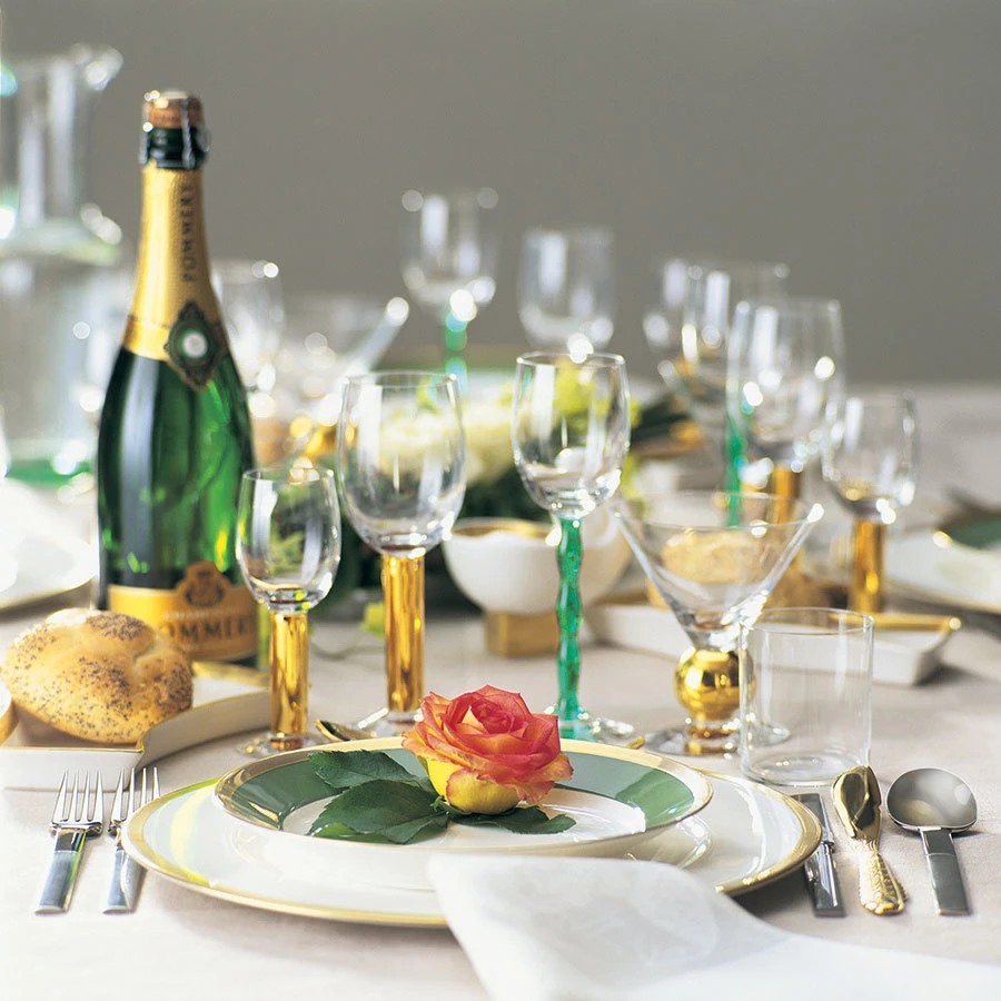 Nobel Martini Add EngravingAdd Monogram 4 Nobel Martini Add EngravingAdd Monogram - Image 4